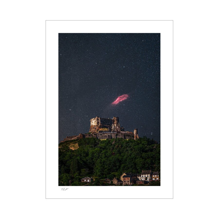 Nébuleuse et château