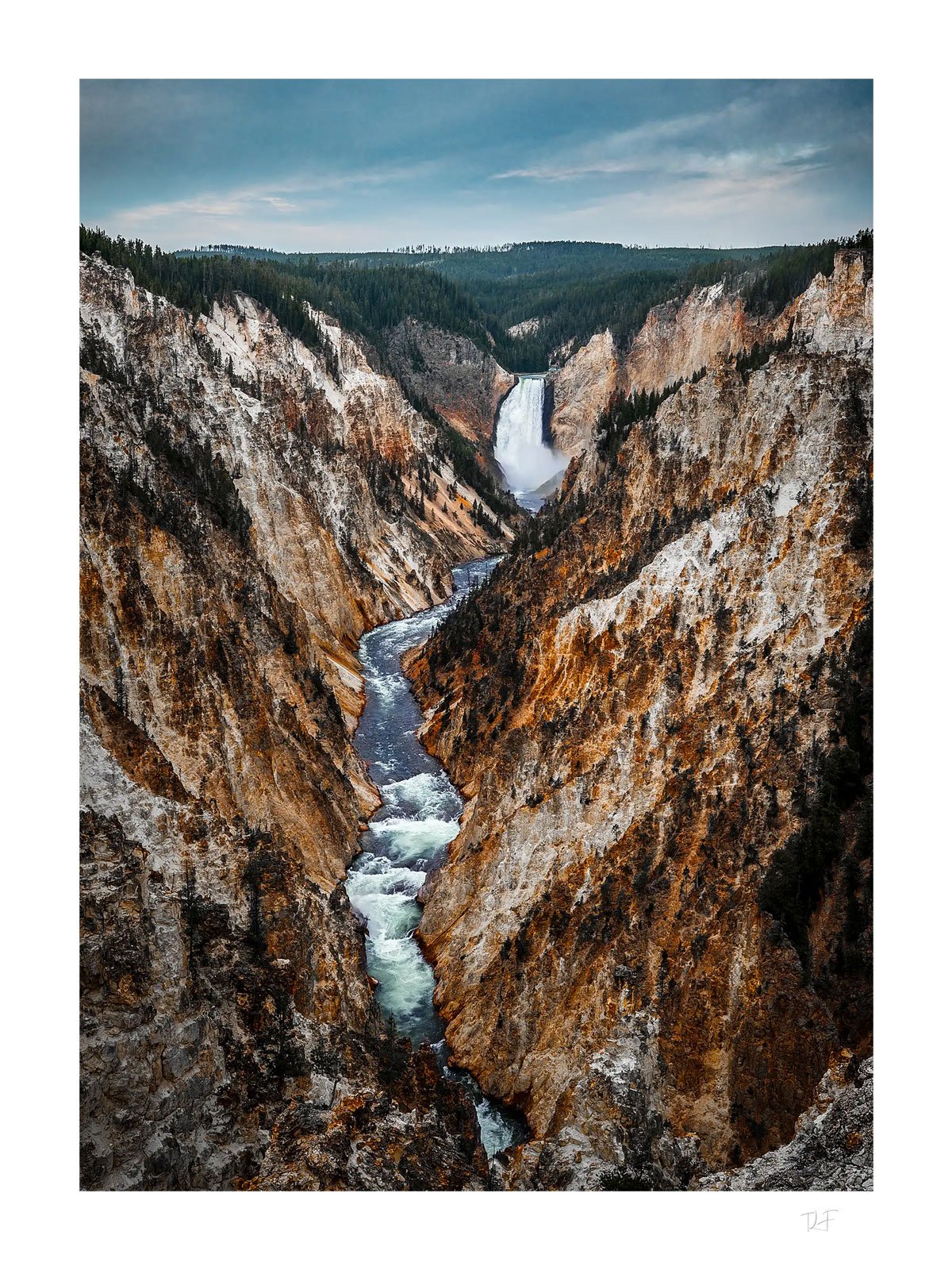Yellowstone canyon